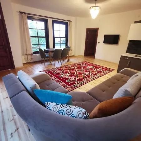 Affittacamere Ibrahim Aga Konagi 3*