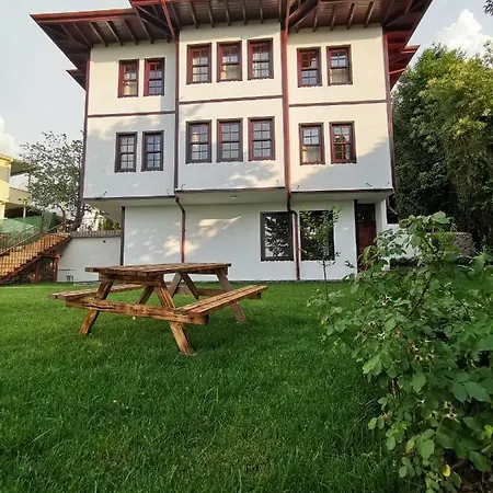 Guest house Ibrahim Aga Konagi